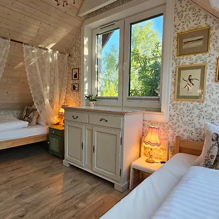 Casa de Férias Forest House With Sauna & Fireplace *