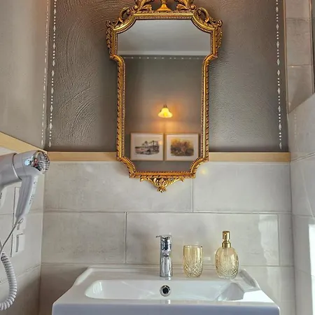 Forest House With Sauna & Fireplace Casa de Férias