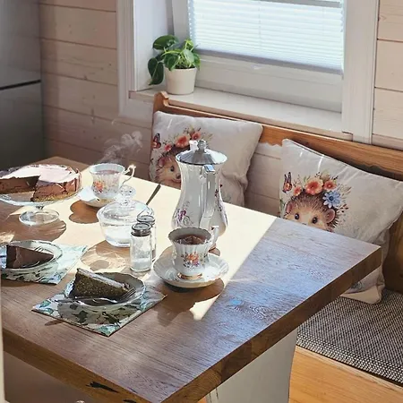 Forest House With Sauna & Fireplace Casa de Férias *