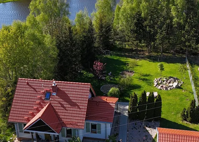 Forest House With Sauna & Fireplace Сasa de vacaciones Podwilczyn