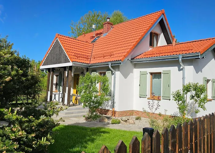 Forest House With Sauna & Fireplace Сasa de vacaciones Podwilczyn