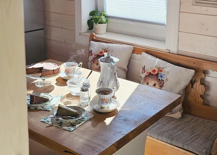 Forest House With Sauna & Fireplace Сasa de vacaciones *